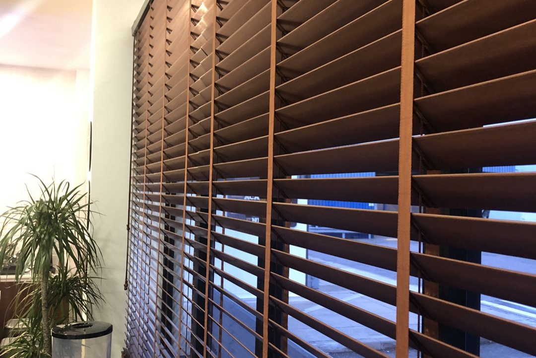 Venezianos de Madeira Venezianos de Madeira